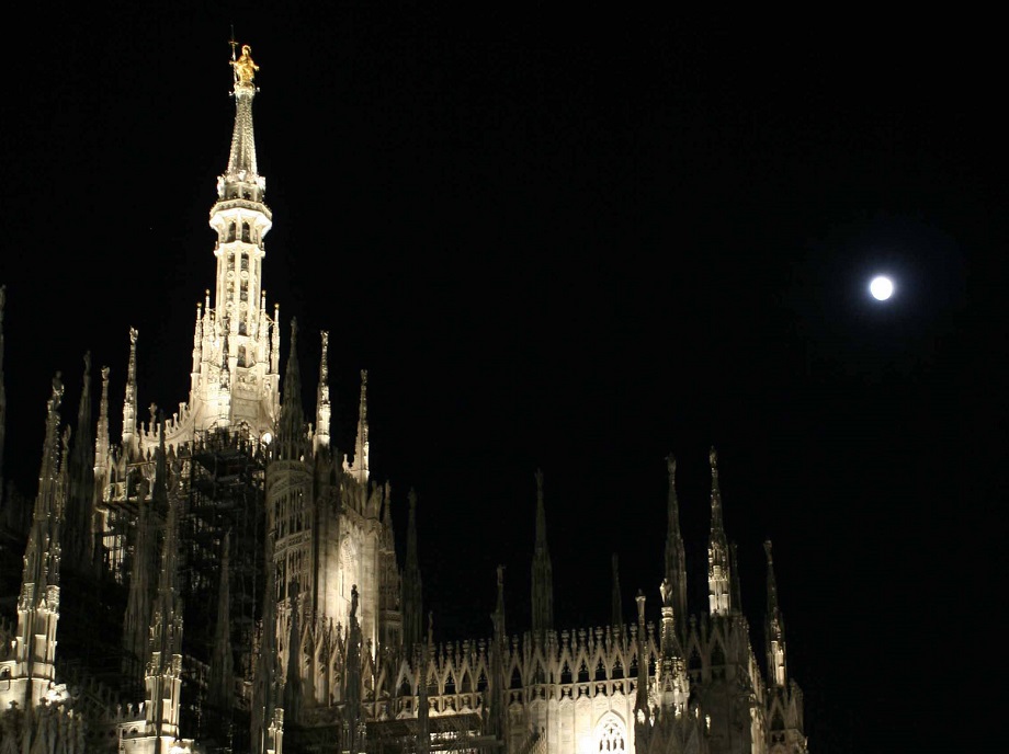 Duomo at night